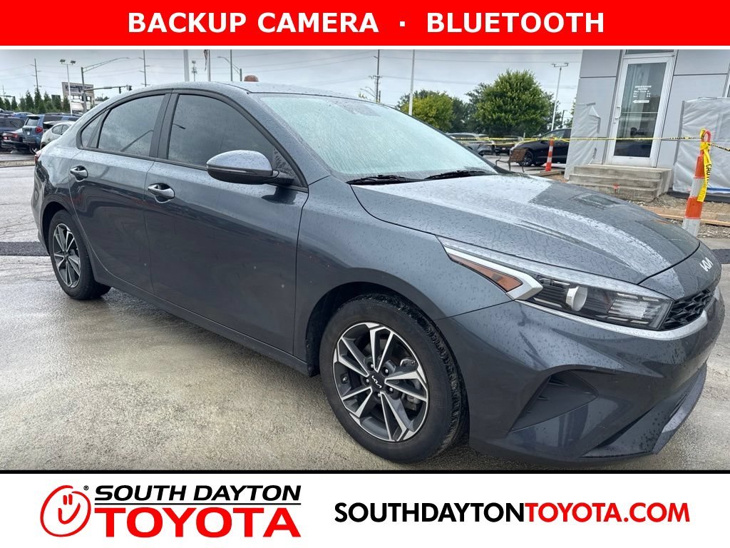 2024 Kia Forte LXS AT's photo