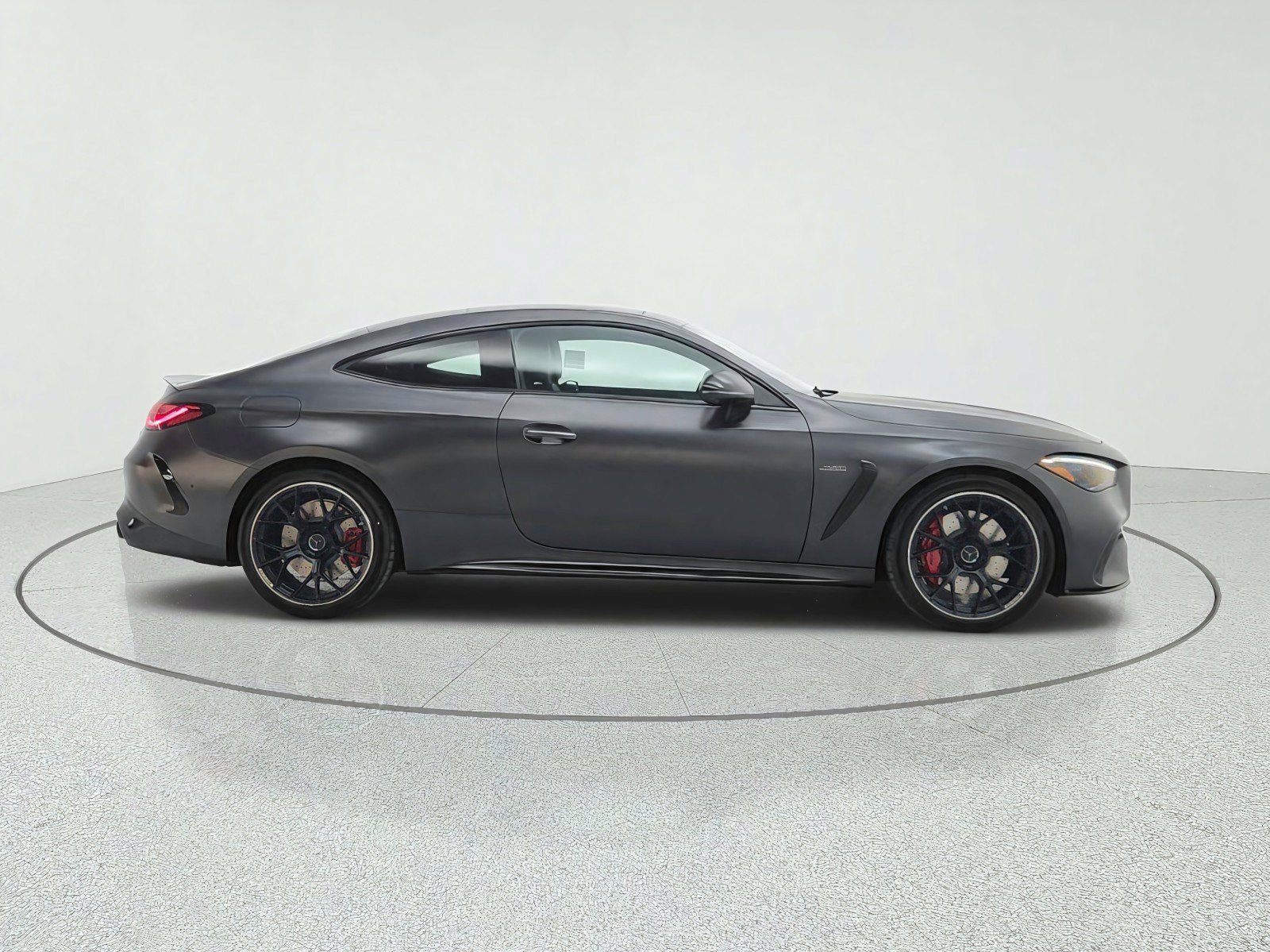 New 2027 MANUFAKTUR exclusive graphite grey magno Mercedes-Benz AMG® CLE 53 4MATIC+ Coupe image 24
