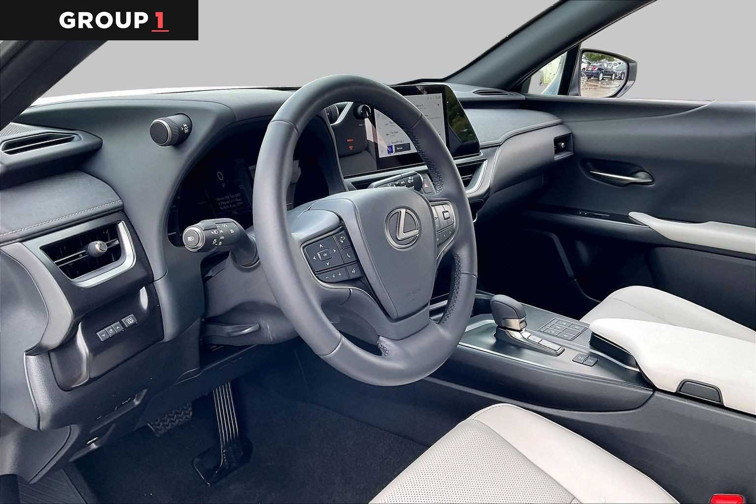 Certified Used 2026 Ultra White Lexus Premium image 14