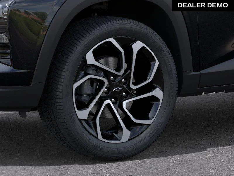 Used 2026  Chevrolet 2RS image 9