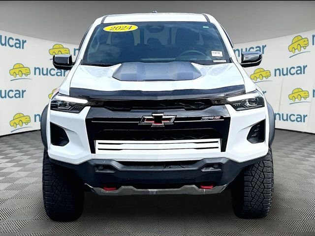 Used 2024 White Chevrolet ZR2 image 3