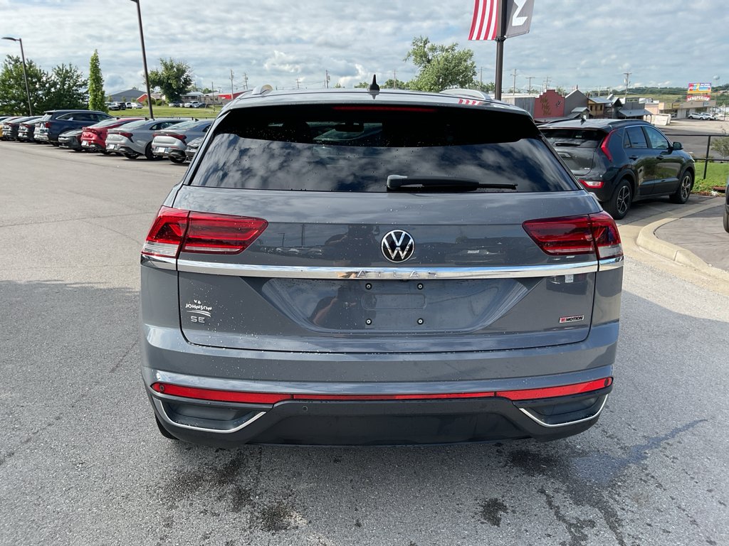 Used 2020 Gray Volkswagen 2.0T SE w/Technology image 9