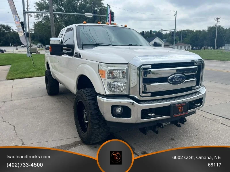 Used 2015 White Ford Lariat Pickup 4D 6 3/4 ft image 4