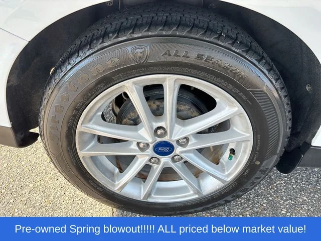 Used 2018 White Ford SE image 10