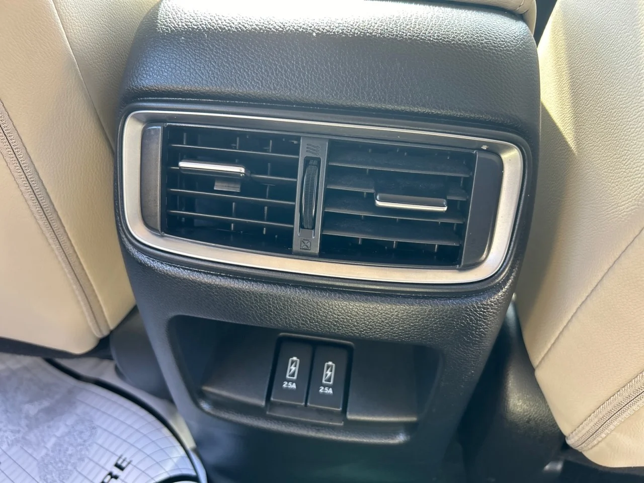 Used 2021 White Honda Touring image 23
