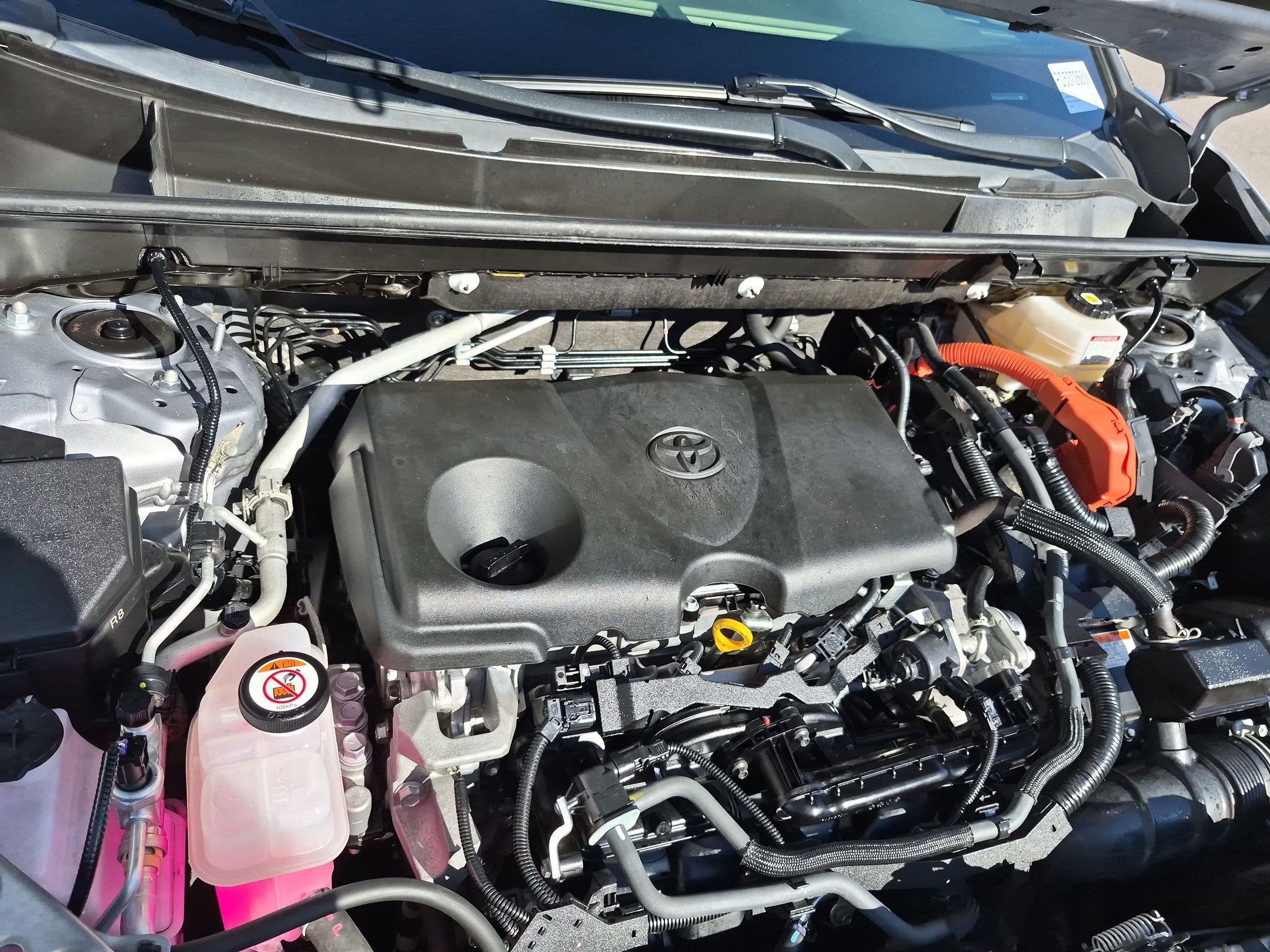 2023 Toyota RAV4 XSE - Photo 34