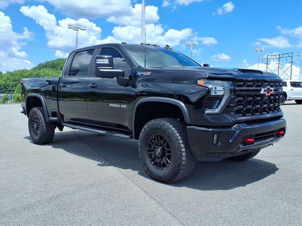 Used 2024 Black Chevrolet ZR2 image 7