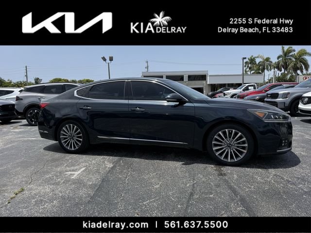 2017 Kia Cadenza Technology