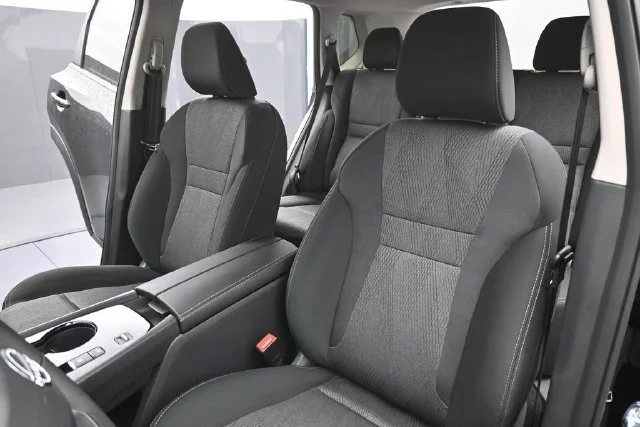 New 2027 Black Nissan SV image 28
