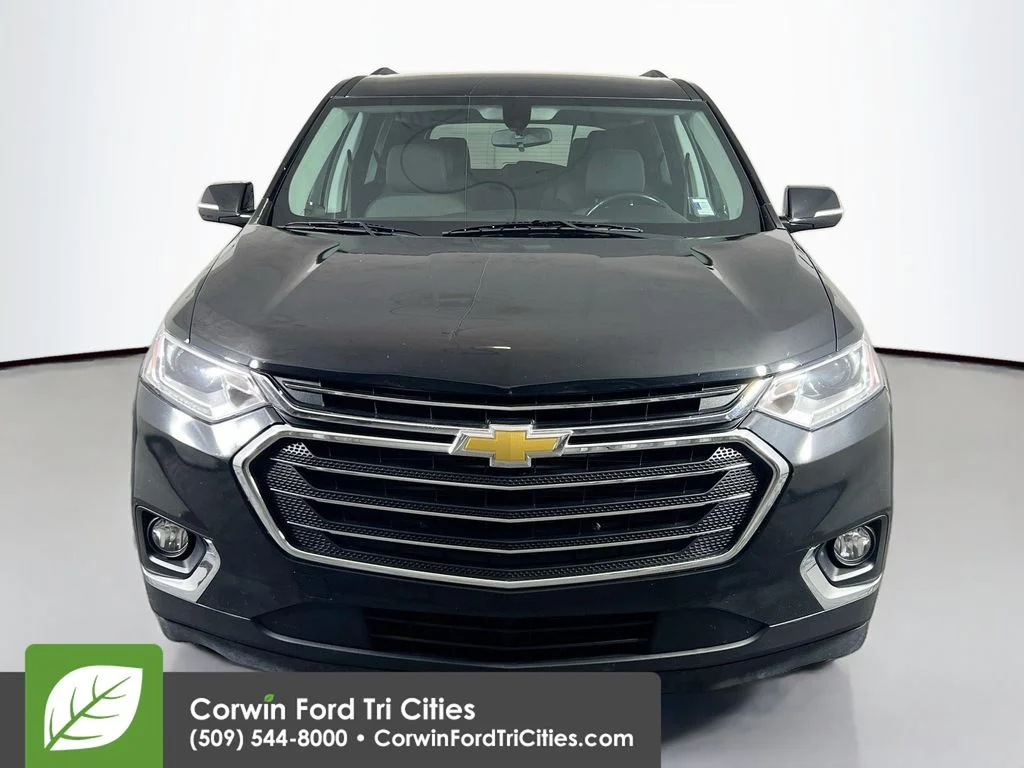 Used 2019 Mosaic Black Metallic Chevrolet LT image 4
