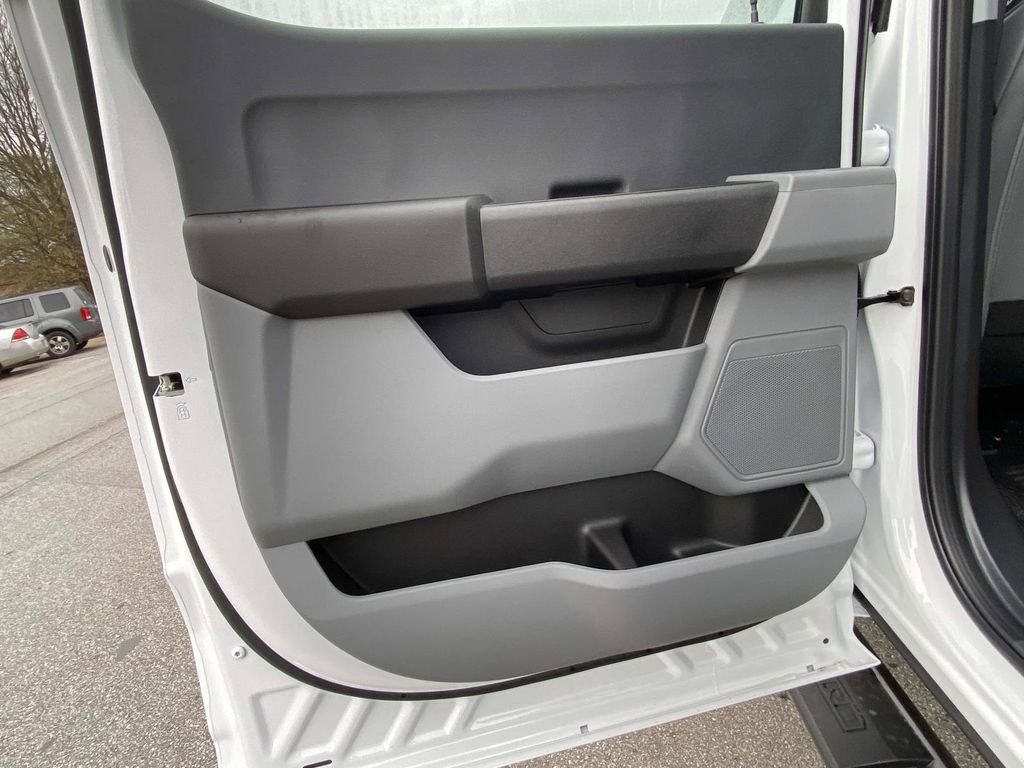 New 2026 White Ford XL image 9