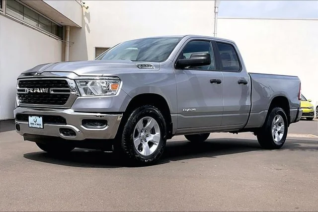2023 RAM 1500 Big Horn/Lone Star 4x4 Quad Cab 6'4's photo