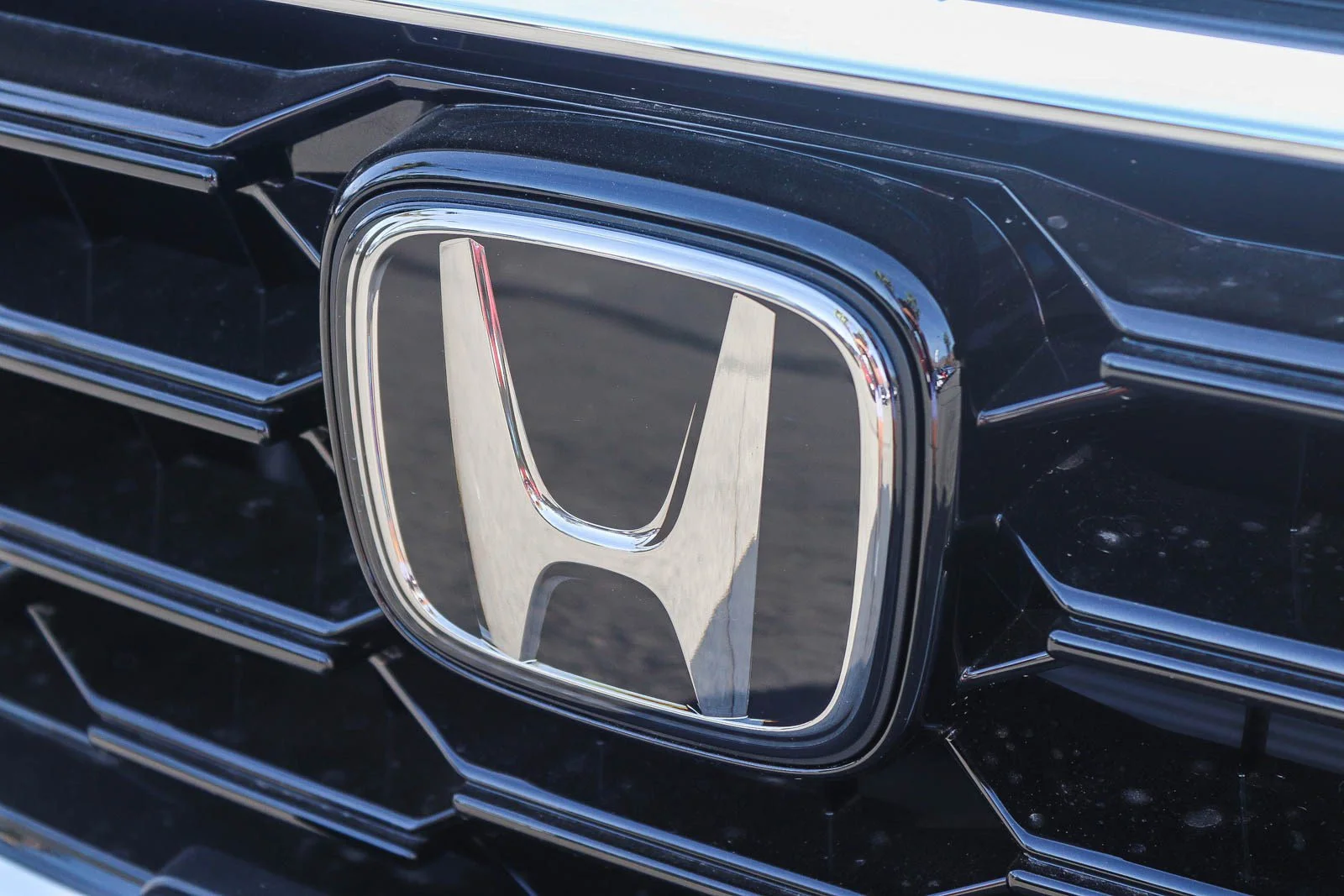 New 2027 Platinum White Pearl Honda EX image 9