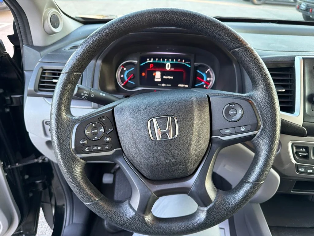 Used 2019 Black Honda LX image 15