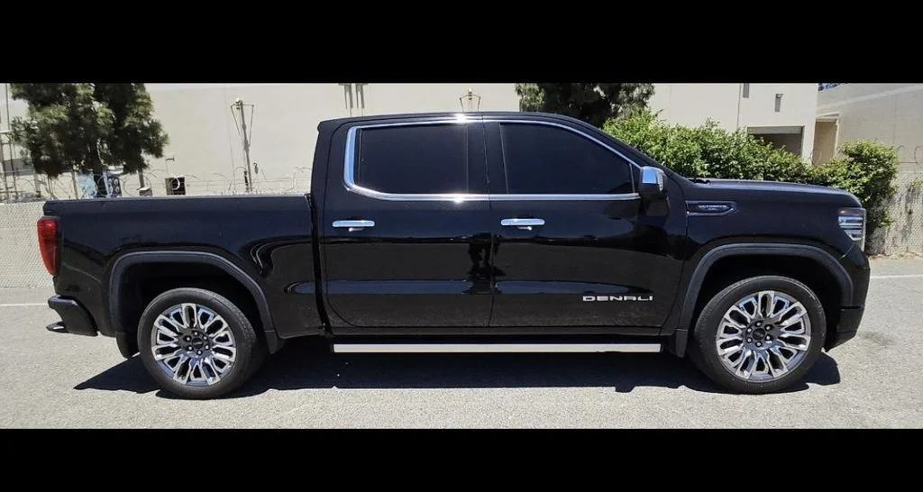 Used 2024 Black GMC Denali Ultimate image 3