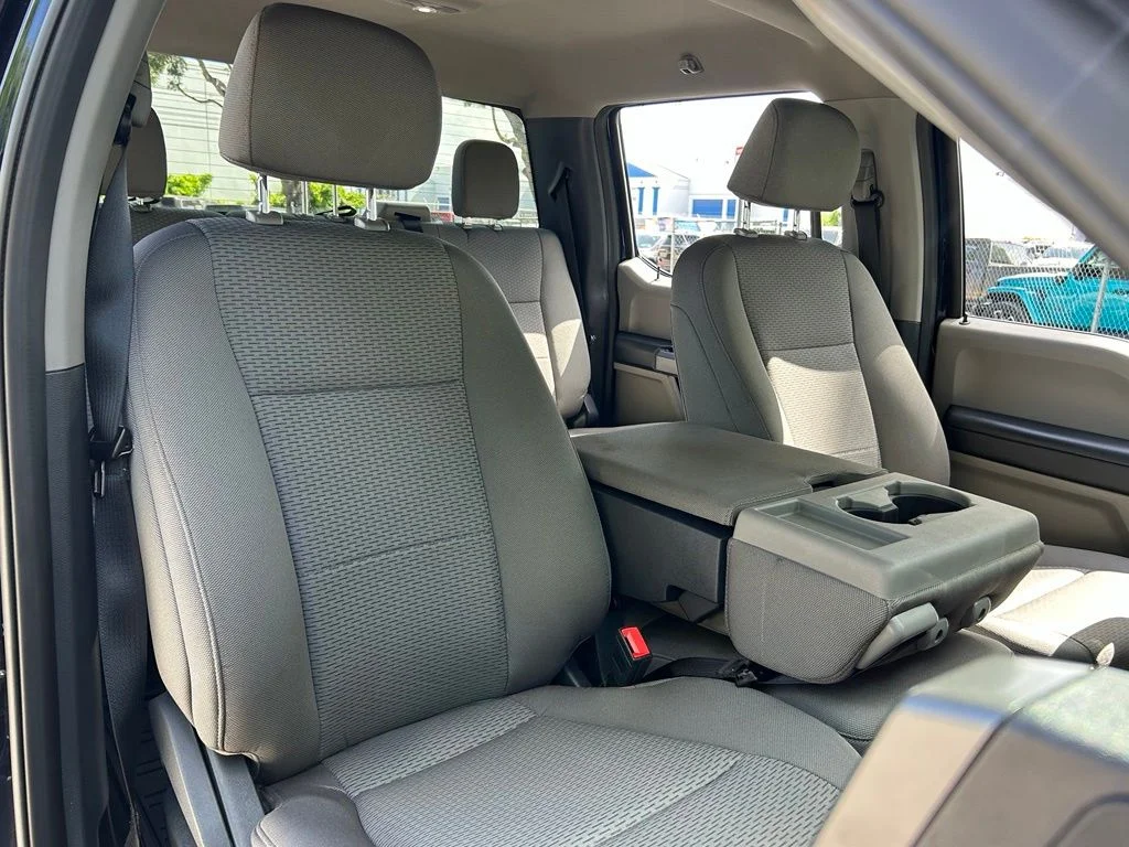 Certified Used 2022 Blue Ford XLT image 39