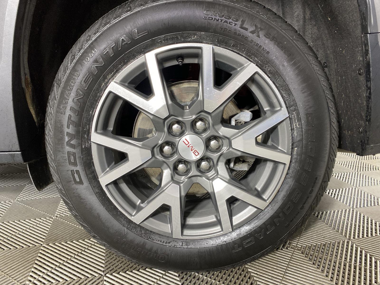 Used 2023 Volcanic Red Tintcoat GMC SLE image 9