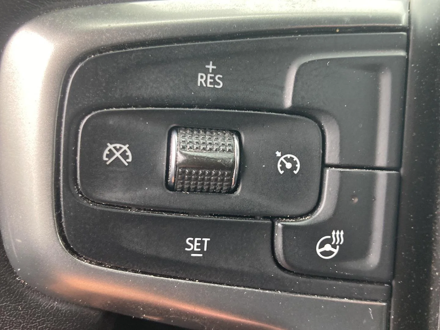 Used 2020 Silver Ice Metallic Chevrolet LT image 17