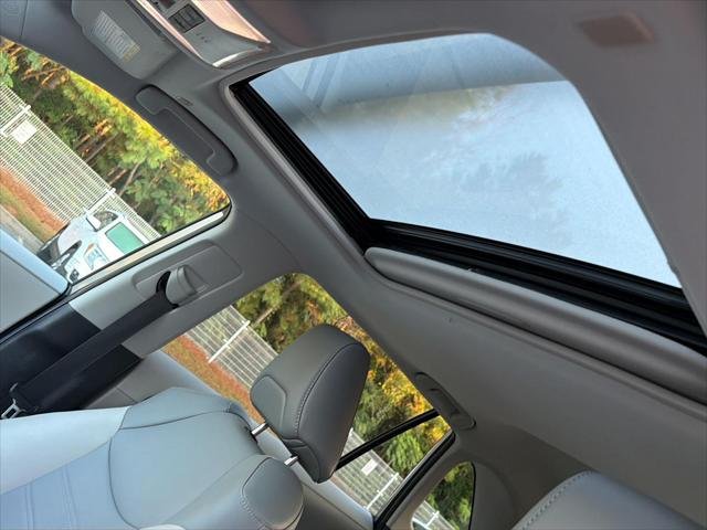 Certified Used 2023 SILVER SKY METALLIC Toyota  image 31