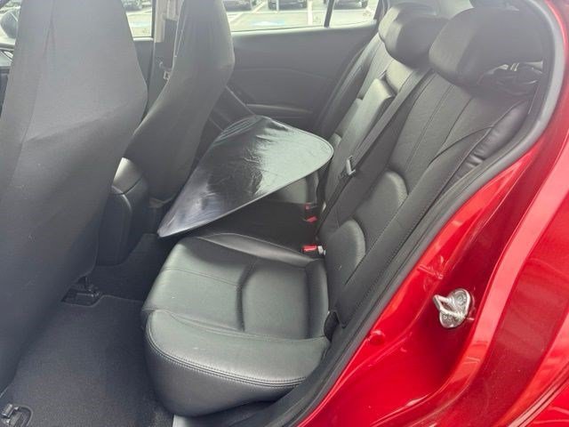 Used 2018 Soul Red Metallic Mazda Grand Touring image 13