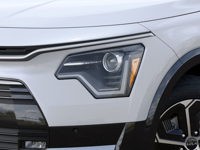 New 2026 Snow White Pearl Kia SX image 10