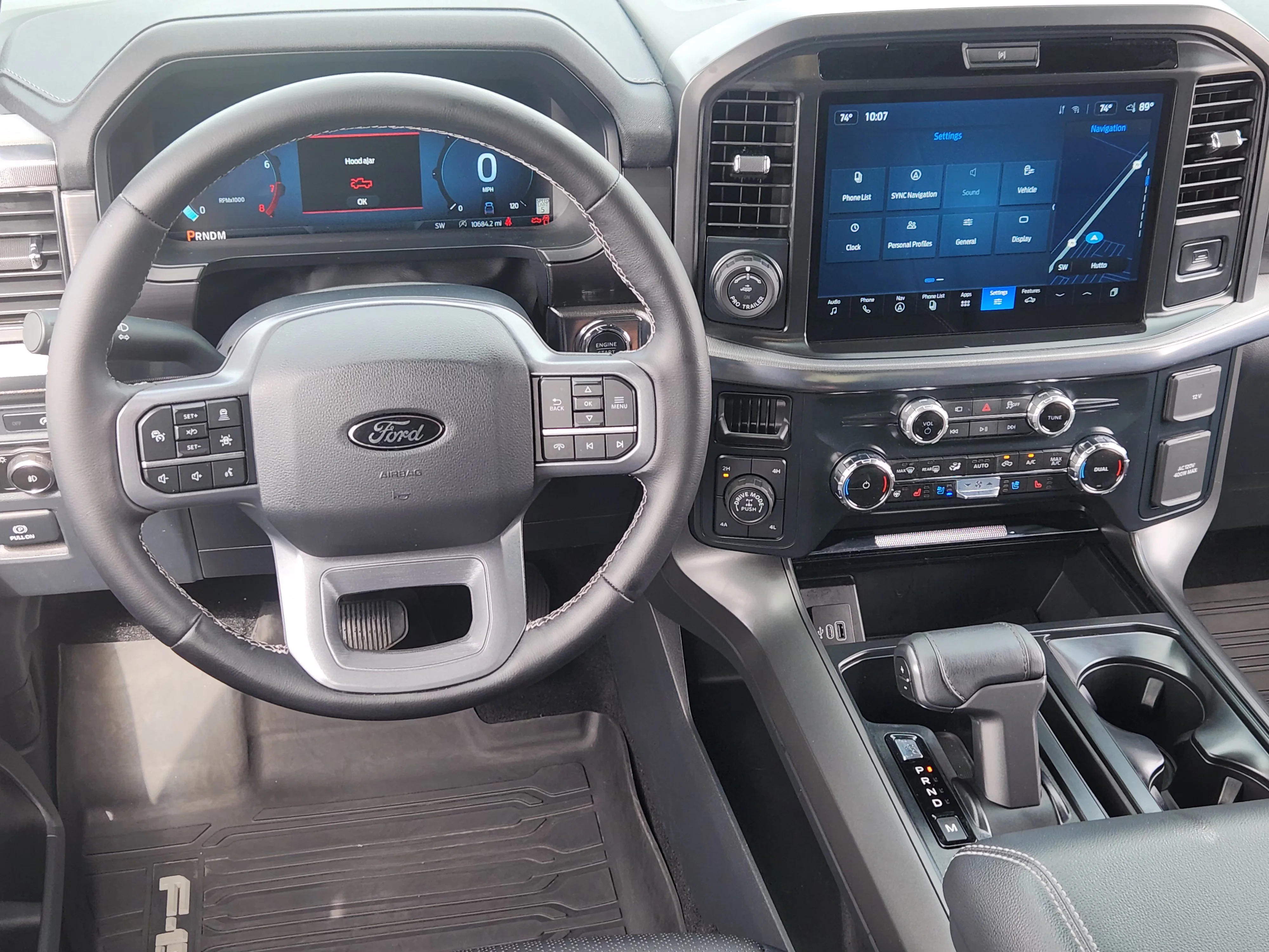 Used 2025 Black Ford Lariat image 26