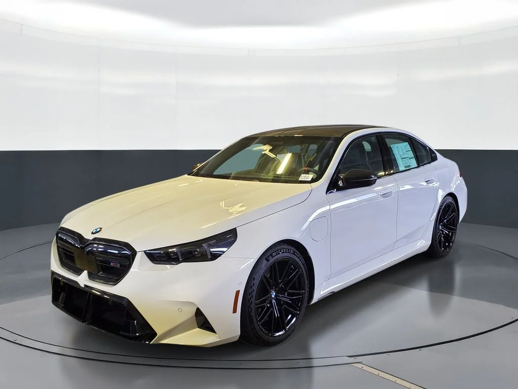 2027 BMW M5