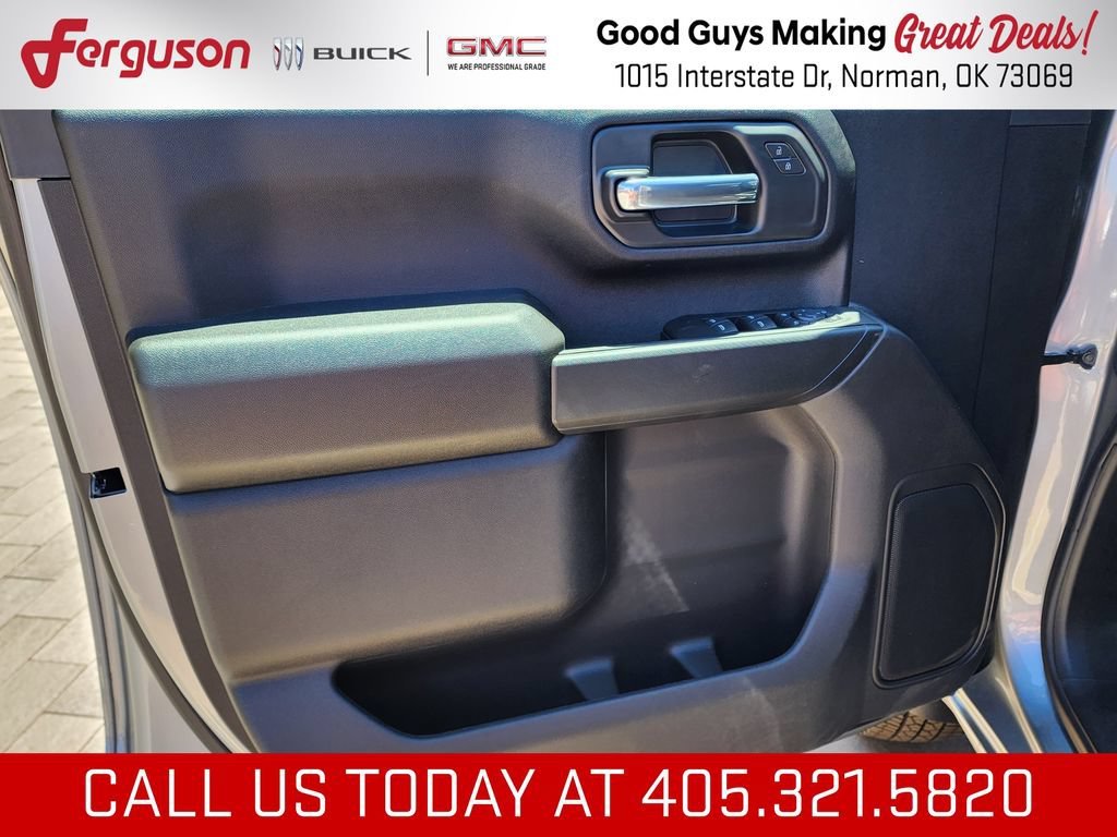 2026 GMC Sierra 3500HD Pro - Photo 15