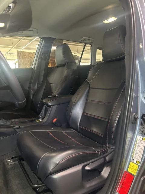 Used 2024  Toyota LE image 7