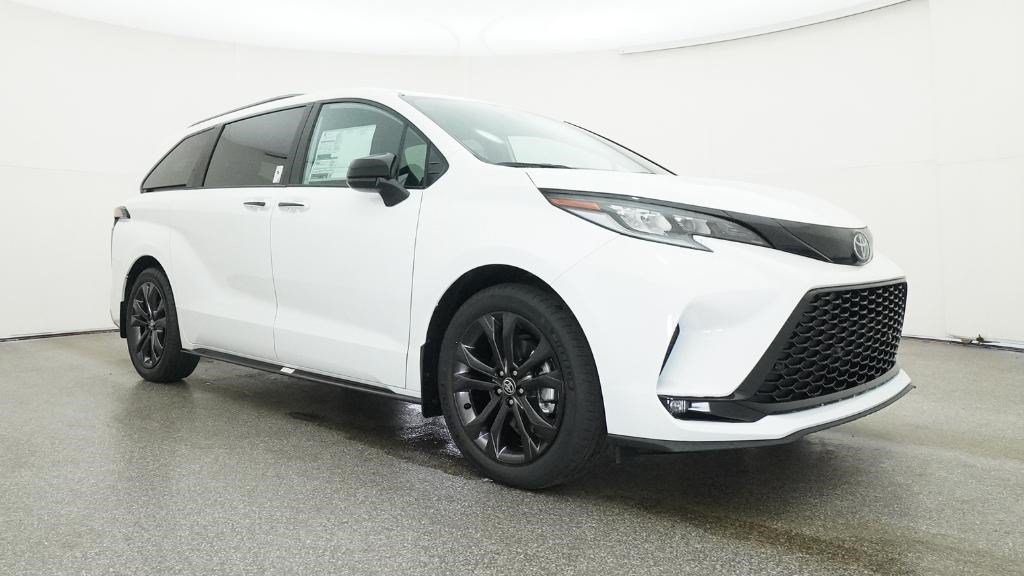 New 2026 Ice Cap Toyota  XSE image 15
