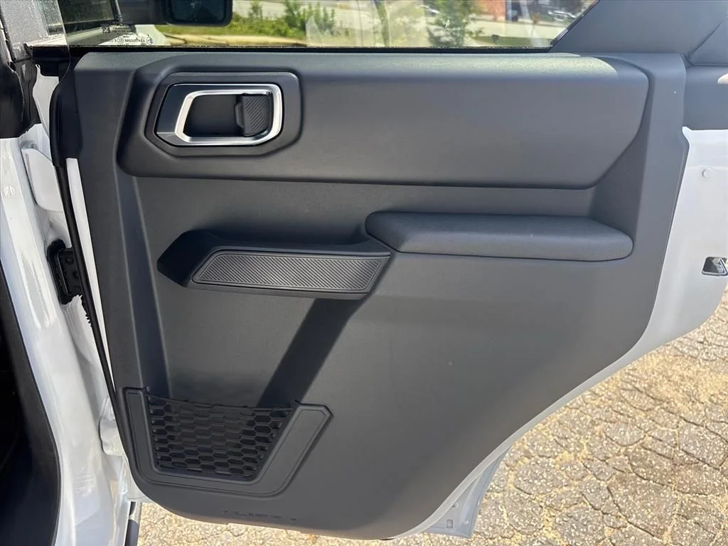 2025 Ford Bronco 4-Door Badlands - Photo 16