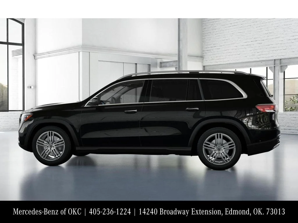 Used 2026 Black Mercedes-Benz GLS 450 image 33