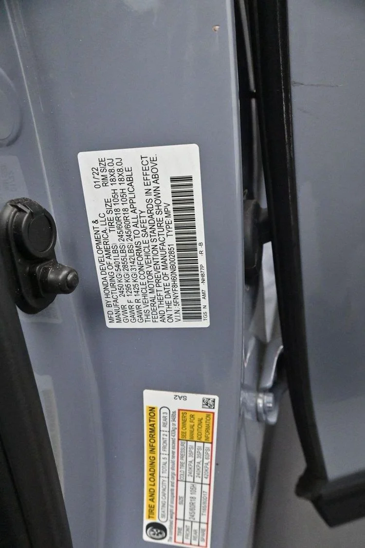 Used 2022 Sonic Gray Pearl Honda TrailSport AWD image 44