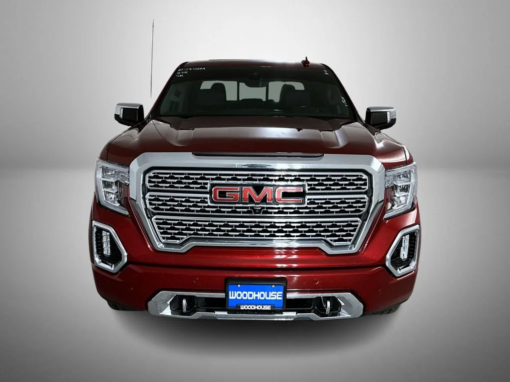 Used 2021 Red GMC Denali image 2