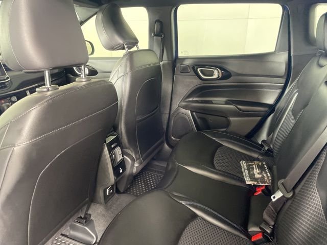 New 2026 Hydro Blue Pearlcoat Jeep Latitude image 43