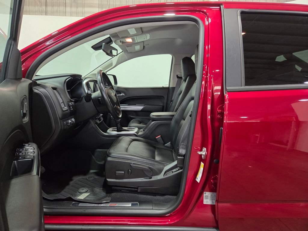 Used 2019 Red Chevrolet ZR2 image 16