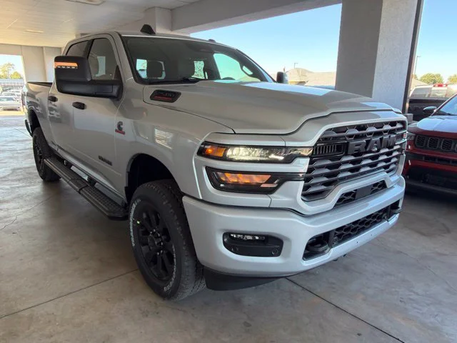 New 2027 Silver-Zynith Exterior Paint RAM Big Horn image 11