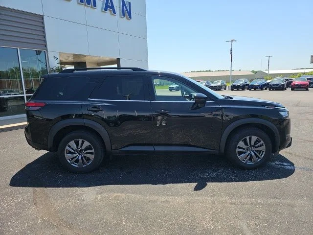 Used 2025 Super Black Nissan SV image 8