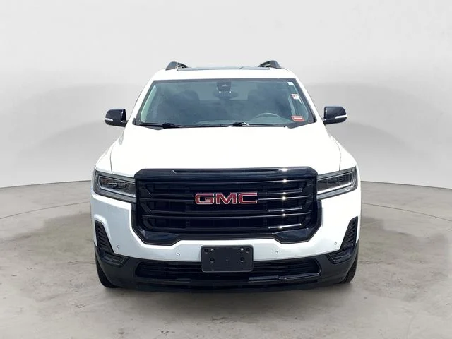 Used 2023 Summit White GMC SLE image 8