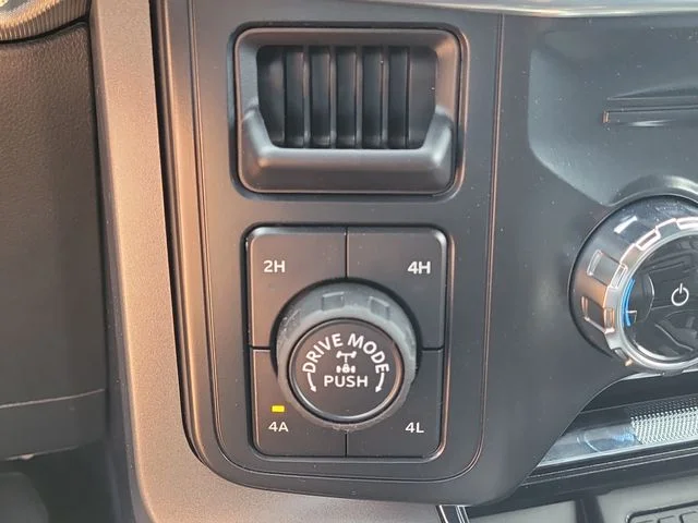 New 2026 Black Metallic Ford Lariat image 28