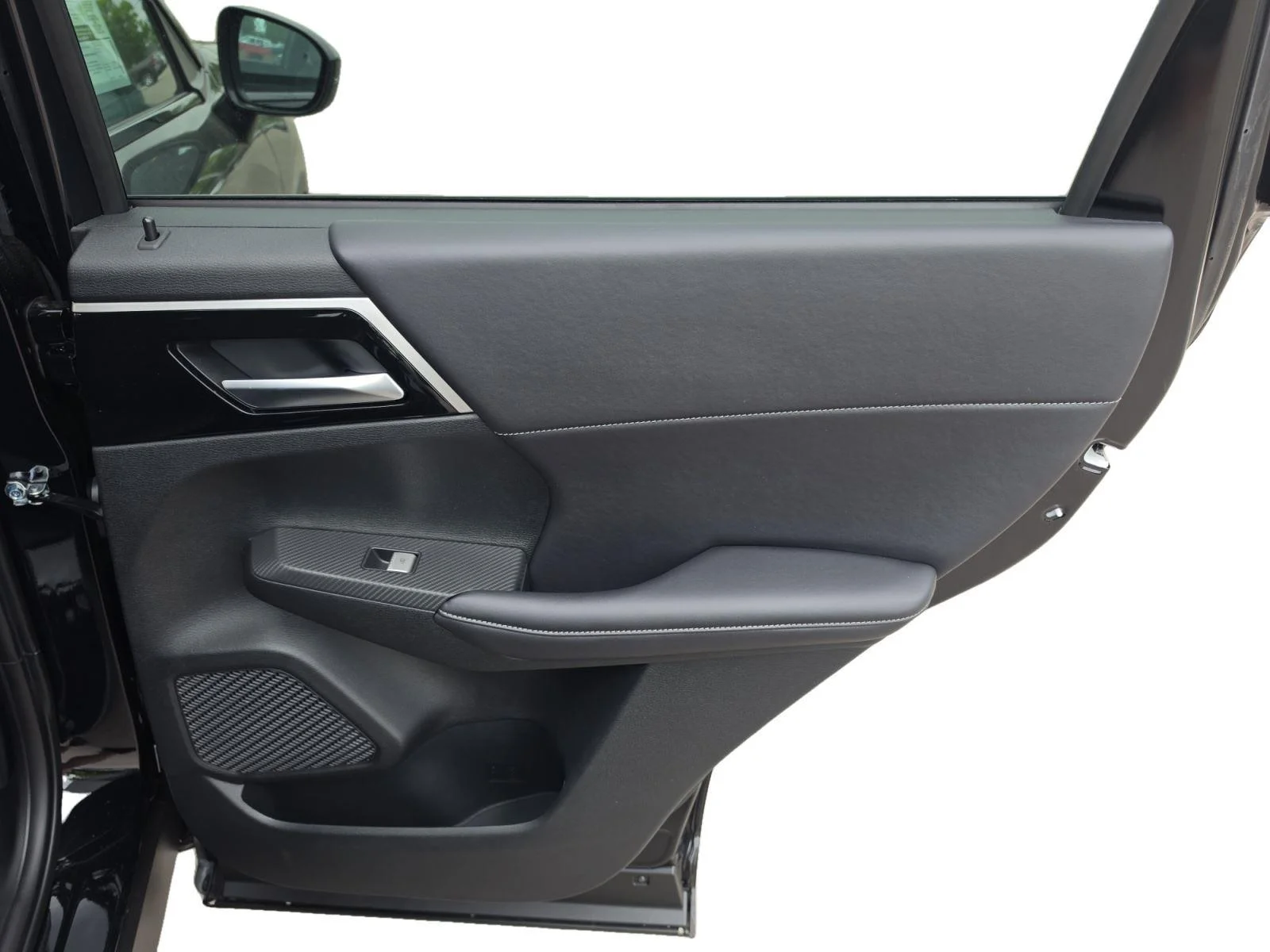 New 2026 Cosmic Black Nissan SL image 23