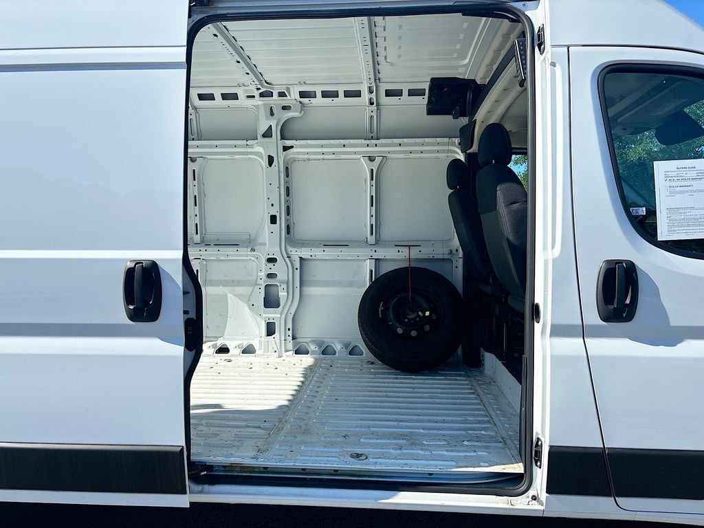 Used 2023 White Ram High Roof image 16