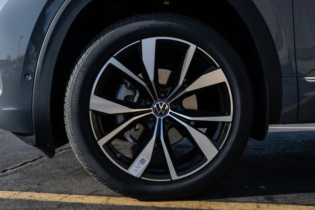 New 2026 Gray Volkswagen 2.0T SEL Premium R-Line image 7