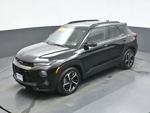 Used 2022 Black Chevrolet RS image 13
