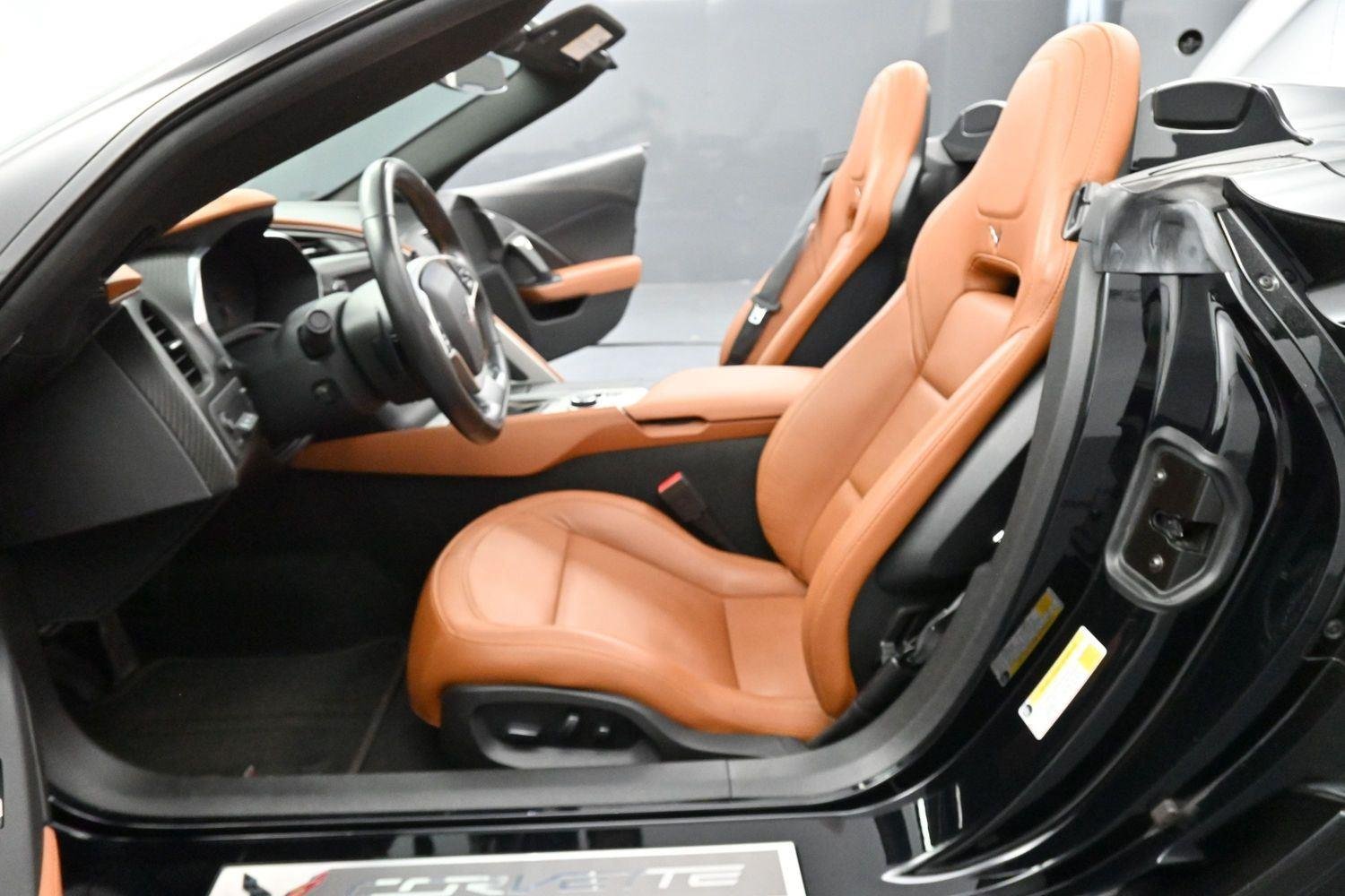 Used 2019 BLACK Chevrolet Grand Sport 2LT image 13