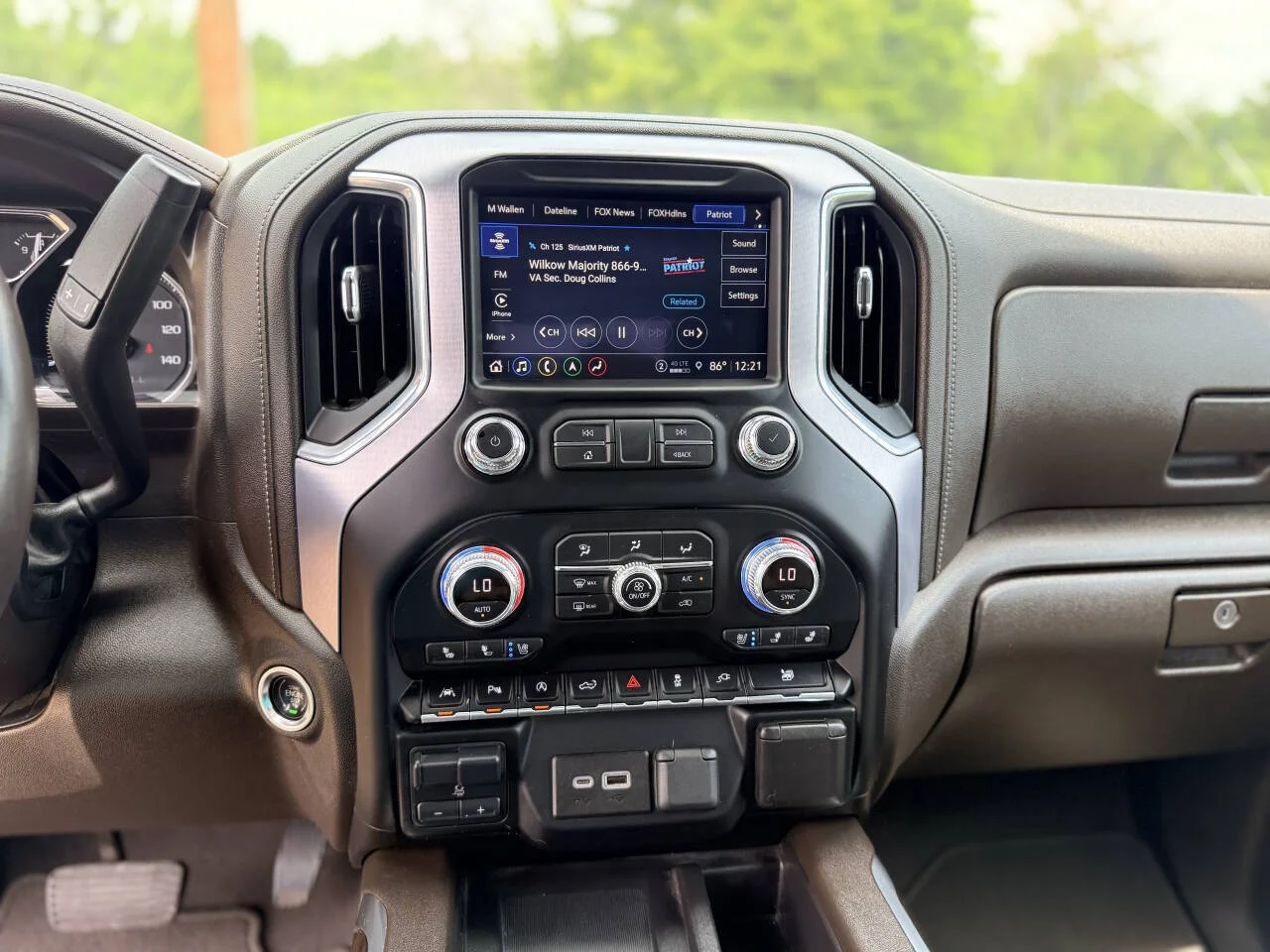 Used 2021 Pewter GMC SLT 4x2 4dr Crew Cab 5.8 ft. SB image 20