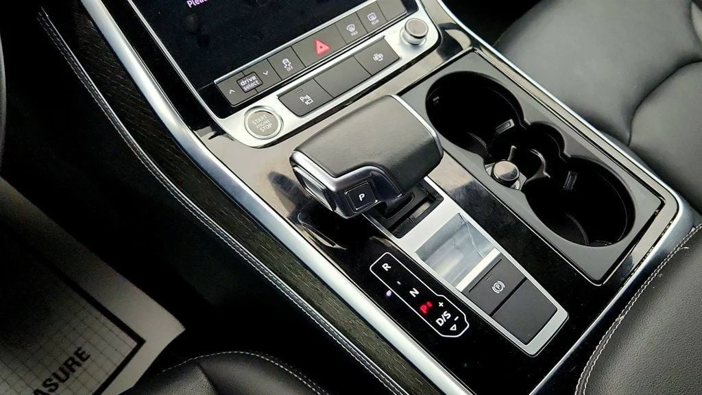 Used 2025 Samurai Gray Metallic Audi Premium Plus 55 TFSI quattro image 17