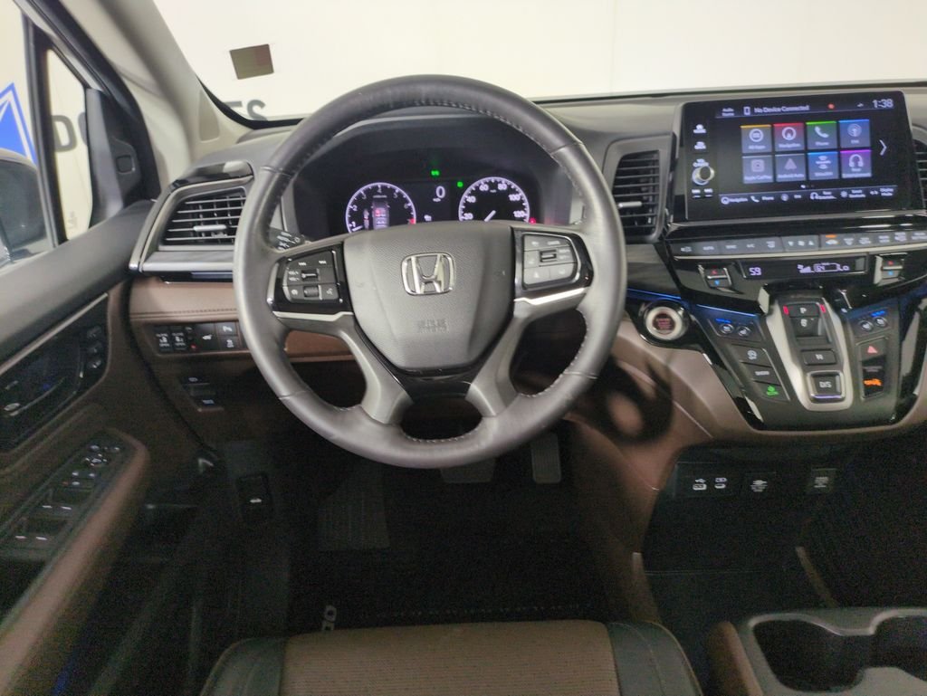 2025 Honda Odyssey Elite - Photo 14