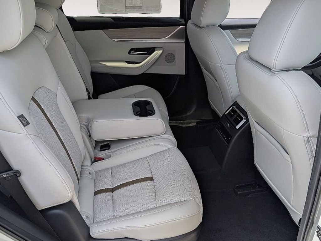 New 2026 Rhodium White Premium Mazda Premium Plus AWD image 12