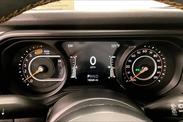 Used 2024 Bright White Clearcoat Jeep Sport S image 27